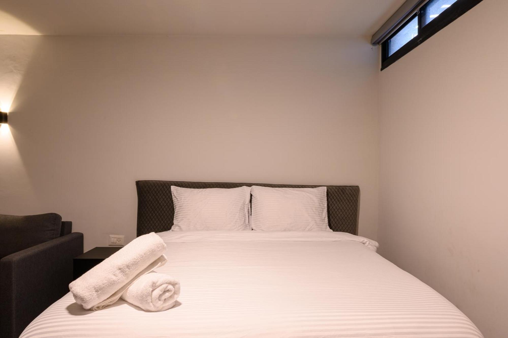 Rokah Luxury Villa At Ramat Hahayal Tel Aviv Habitación foto