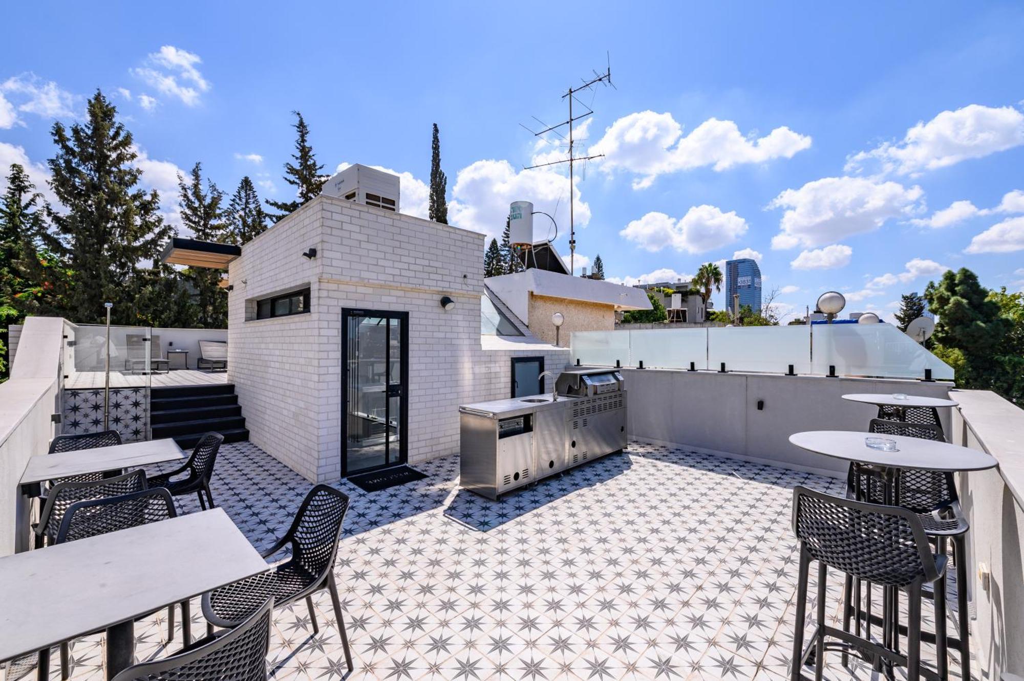Rokah Luxury Villa At Ramat Hahayal Tel Aviv Exterior foto