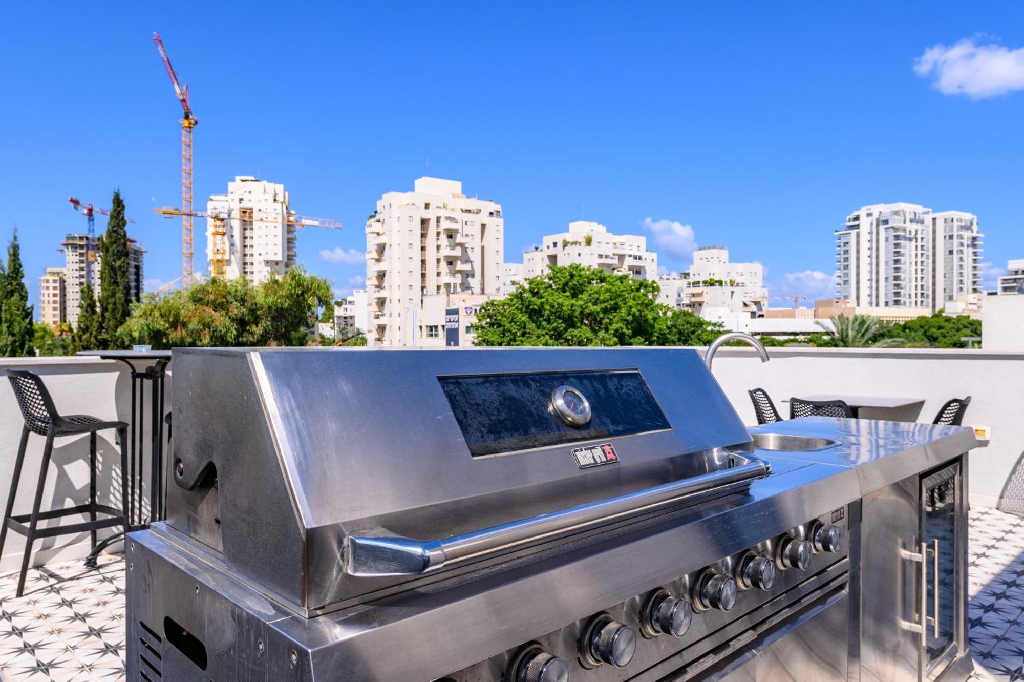 Rokah Luxury Villa At Ramat Hahayal Tel Aviv Exterior foto