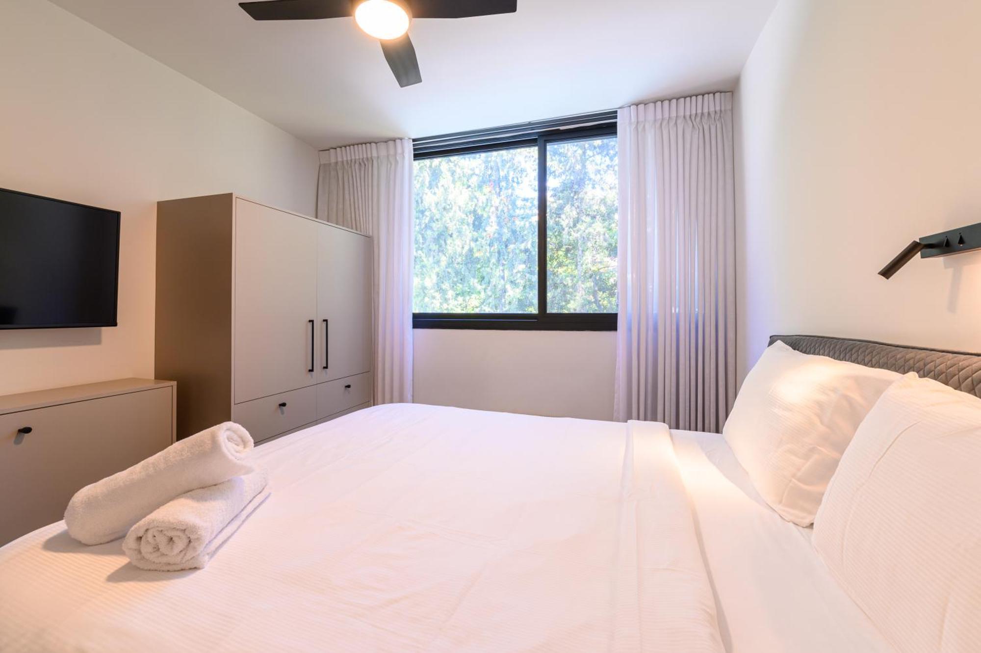 Rokah Luxury Villa At Ramat Hahayal Tel Aviv Habitación foto